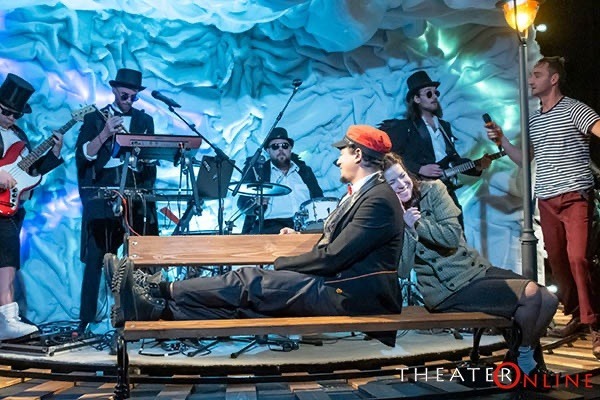 A Liliom a Figura Stúdiószínház előadása