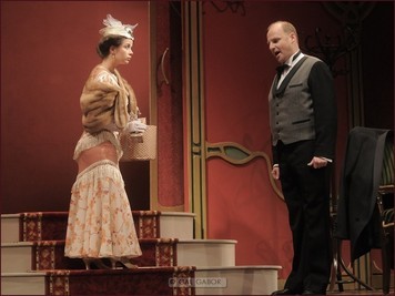 Gyertyafény keringő Gyertyafény keringő