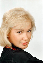 Udvaros Dorottya Udvaros Dorottya