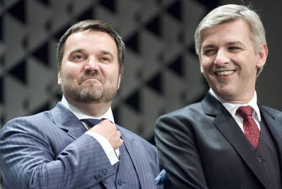 Igenis, miniszterelnök úr! Igenis, miniszterelnök úr!