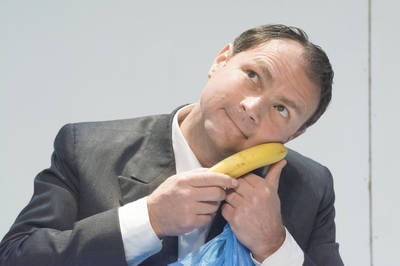 Szeretik a banánt, elvtársak? Szeretik a banánt, elvtársak?