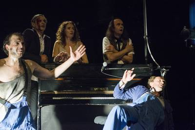 Az őrült lokomotív Az őrült lokomotív