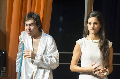 Macska a forró bádogtetőn Macska a forró bádogtetőn