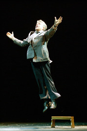 Pisti a vérzivatarban Pisti a vérzivatarban