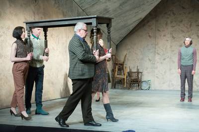 Királyok vagyunk, nem emberek Királyok vagyunk, nem emberek