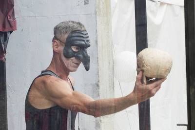 Színész autómata Színész autómata