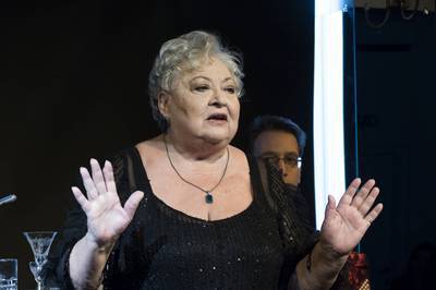 „Emberi hang…” „Emberi hang…”