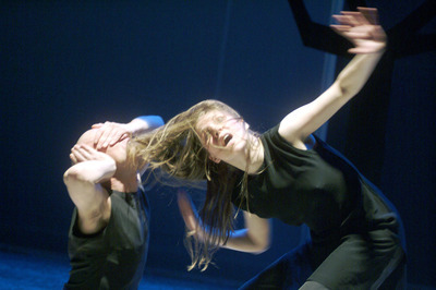 Tüzes angyal/tánc Tüzes angyal/tánc