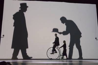 A képmutogató A képmutogató