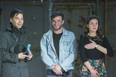 Furcsa egy idő Furcsa egy idő