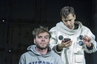 Furcsa egy idő Furcsa egy idő