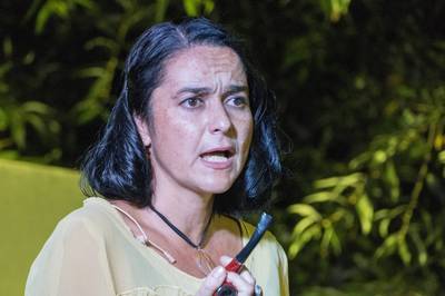 Szelíden és szilárdan Szelíden és szilárdan