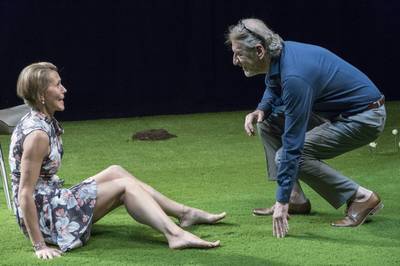 A lány, aki hozott lélekből dolgozott A lány, aki hozott lélekből dolgozott