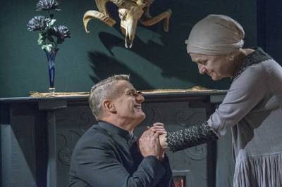 A gyertyák csonkig égnek A gyertyák csonkig égnek