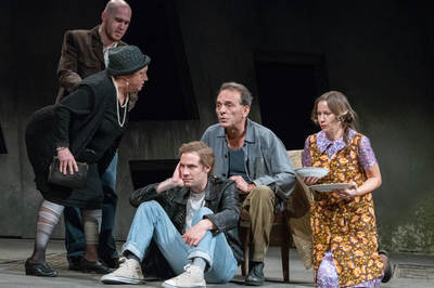 Ballada a 301-es parcella bolondjáról Ballada a 301-es parcella bolondjáról