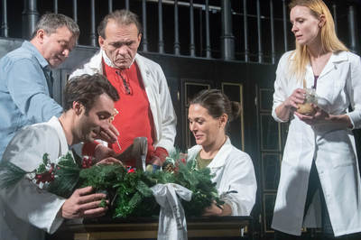 Illatszertár Illatszertár