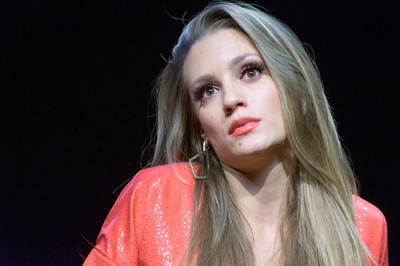 Beszélő fejek Beszélő fejek