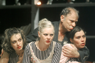 Negyedik nővér Negyedik nővér