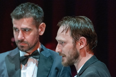 Élő holttest Élő holttest