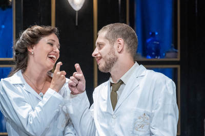 Illatszertár Illatszertár