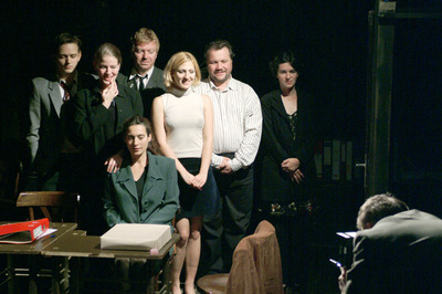 Fűrészelés, forgácsok roncsok Fűrészelés, forgácsok roncsok