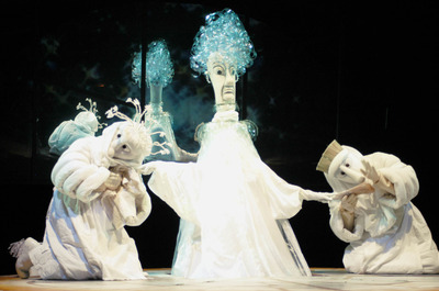 Túl a Maszat hegyen Túl a Maszat hegyen