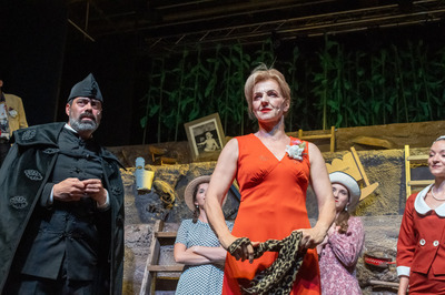 Parasztopera Parasztopera