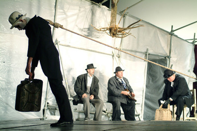 Godot-ra várva Godot-ra várva