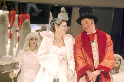 Túl a Maszat hegyen Túl a Maszat hegyen