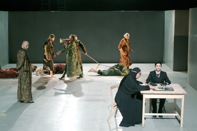 Szeget szeggel Szeget szeggel