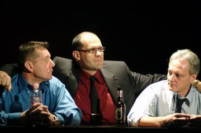 Házasságon innen, házasságon túl Házasságon innen, házasságon túl