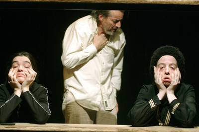 Hű, de messze van Petuski! Hű, de messze van Petuski!