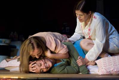 Három nővér Három nővér